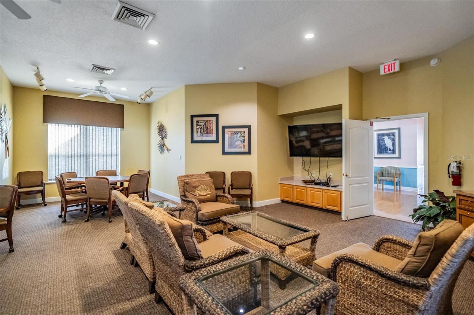 Image 34 of 43 For 3413 Waterlute Way