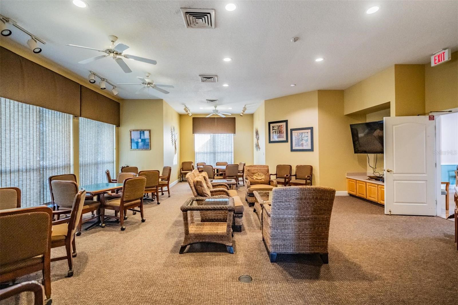 Image 35 of 43 For 3413 Waterlute Way