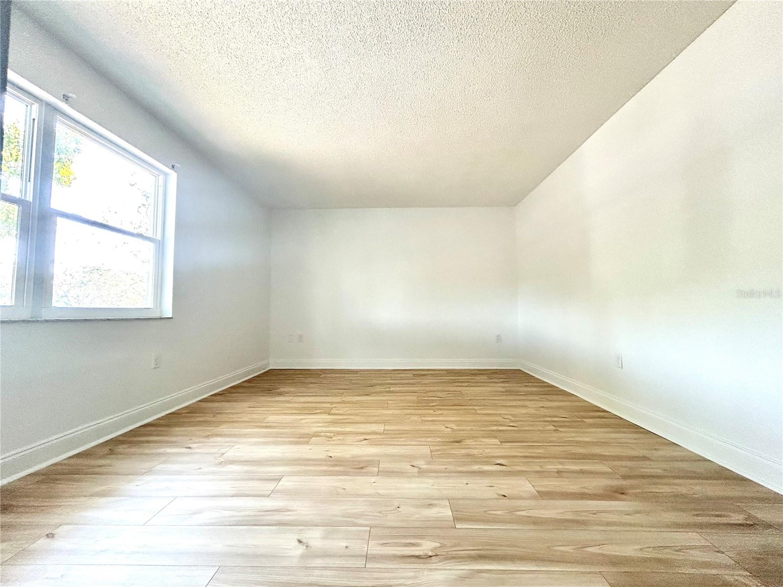 Image 16 of 43 For 247 Mcmullen Booth Road 23