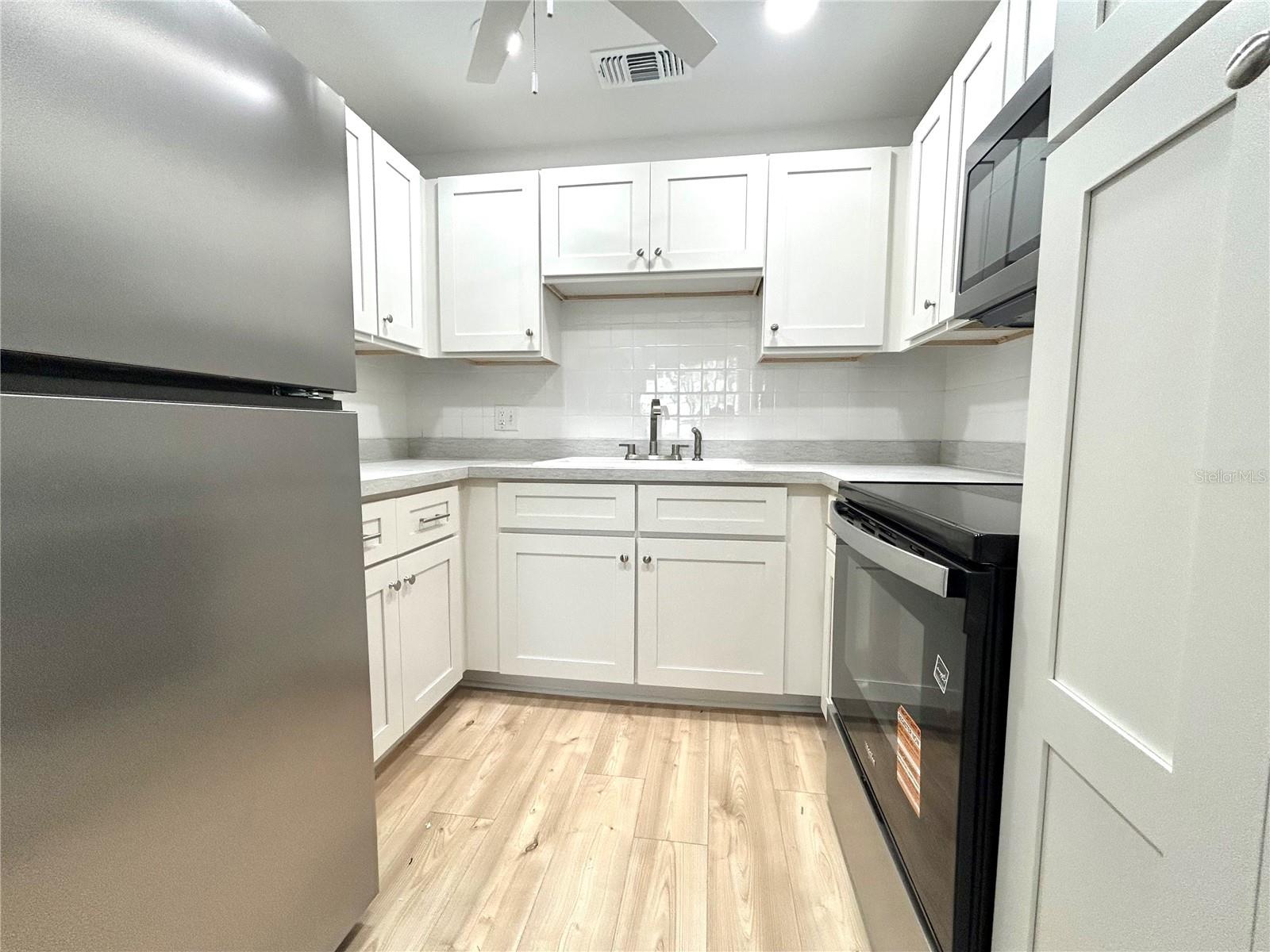 Image 4 of 43 For 247 Mcmullen Booth Road 23