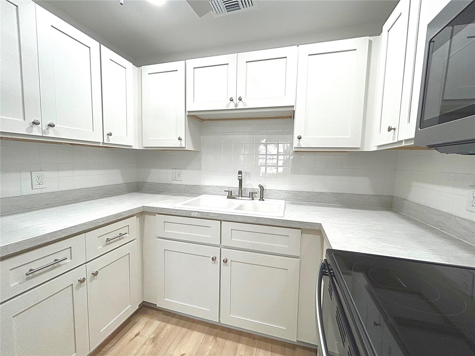 Image 6 of 43 For 247 Mcmullen Booth Road 23