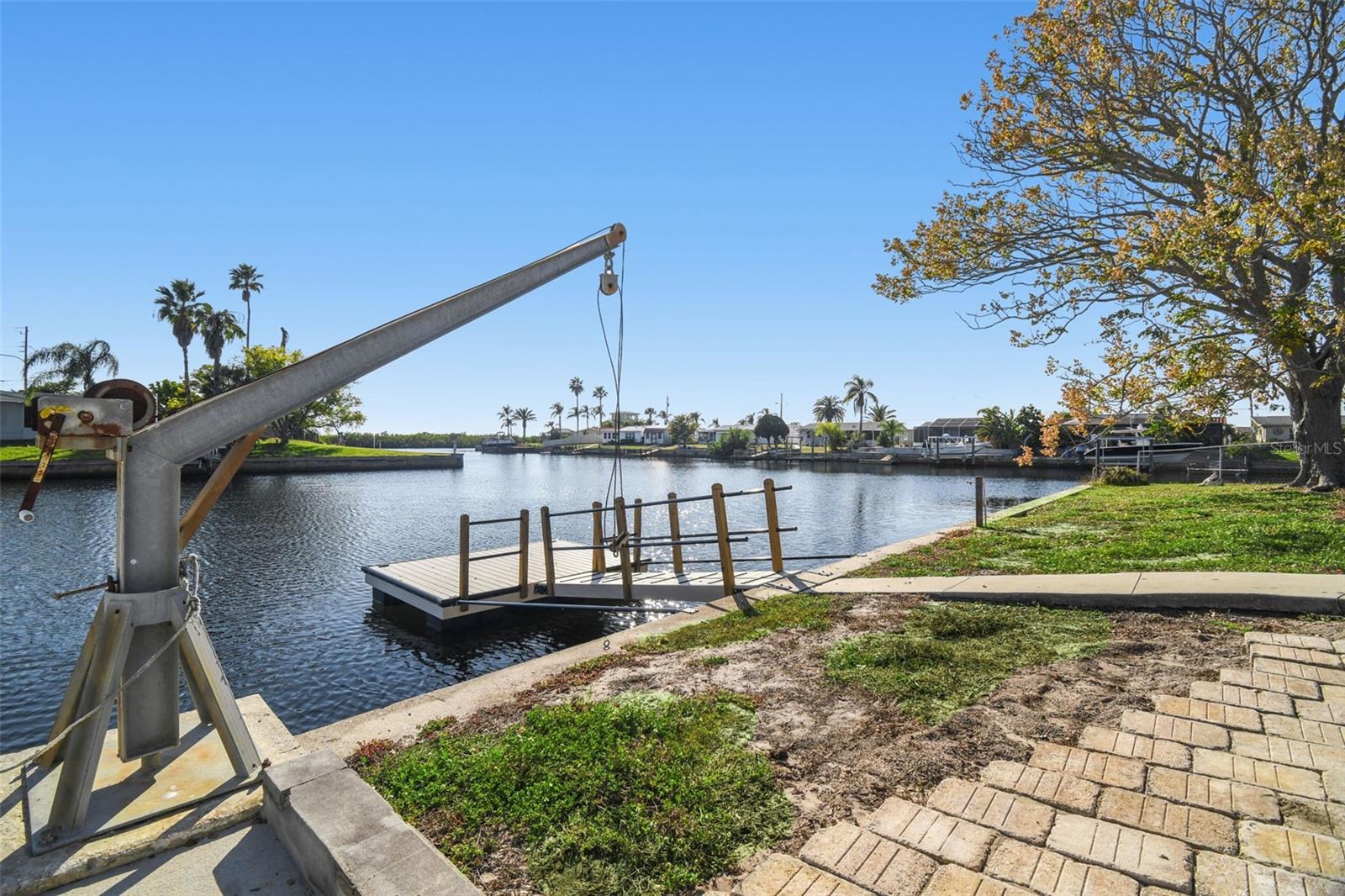 Image 21 of 100 For 12605 4th Isle