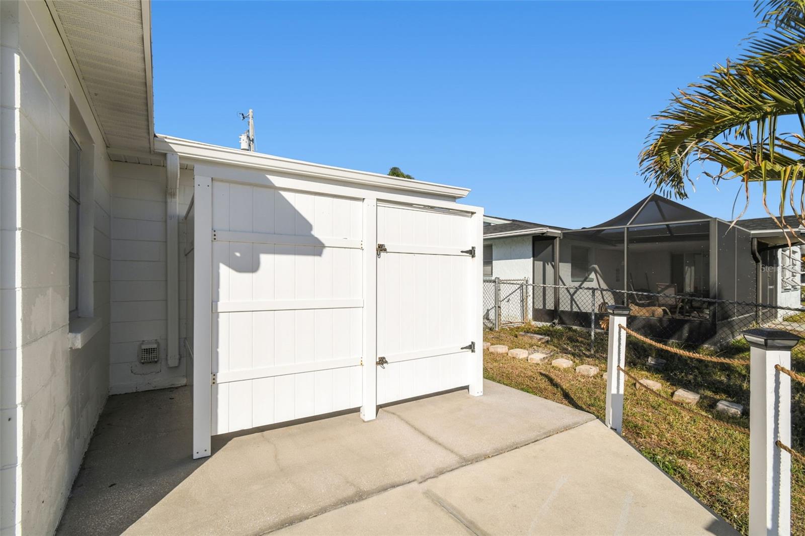 Image 25 of 100 For 12605 4th Isle