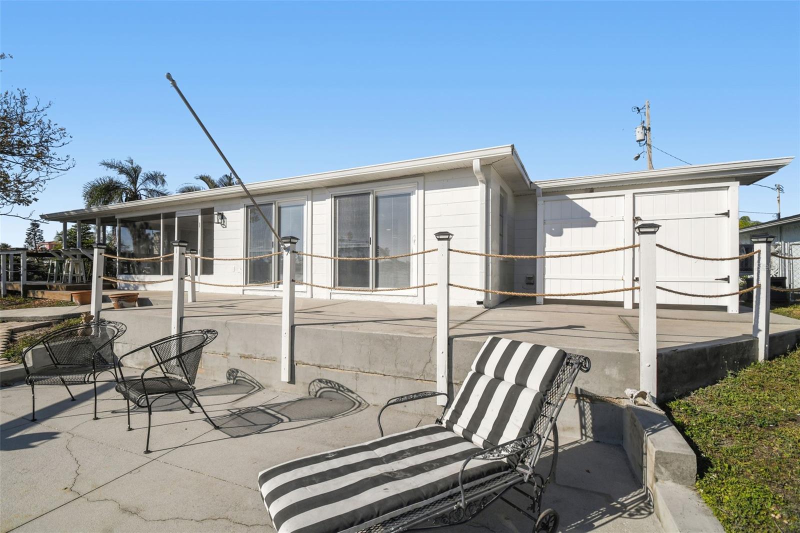 Image 29 of 100 For 12605 4th Isle