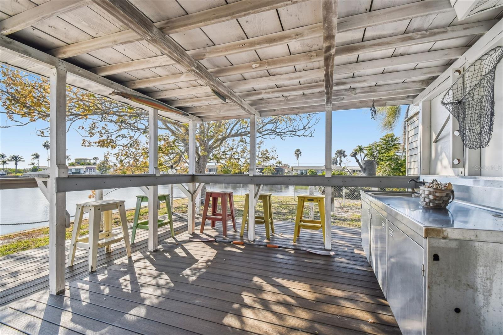 Image 32 of 100 For 12605 4th Isle