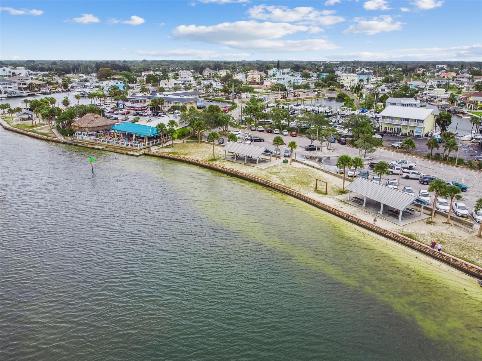 Image 51 of 100 For 12605 4th Isle