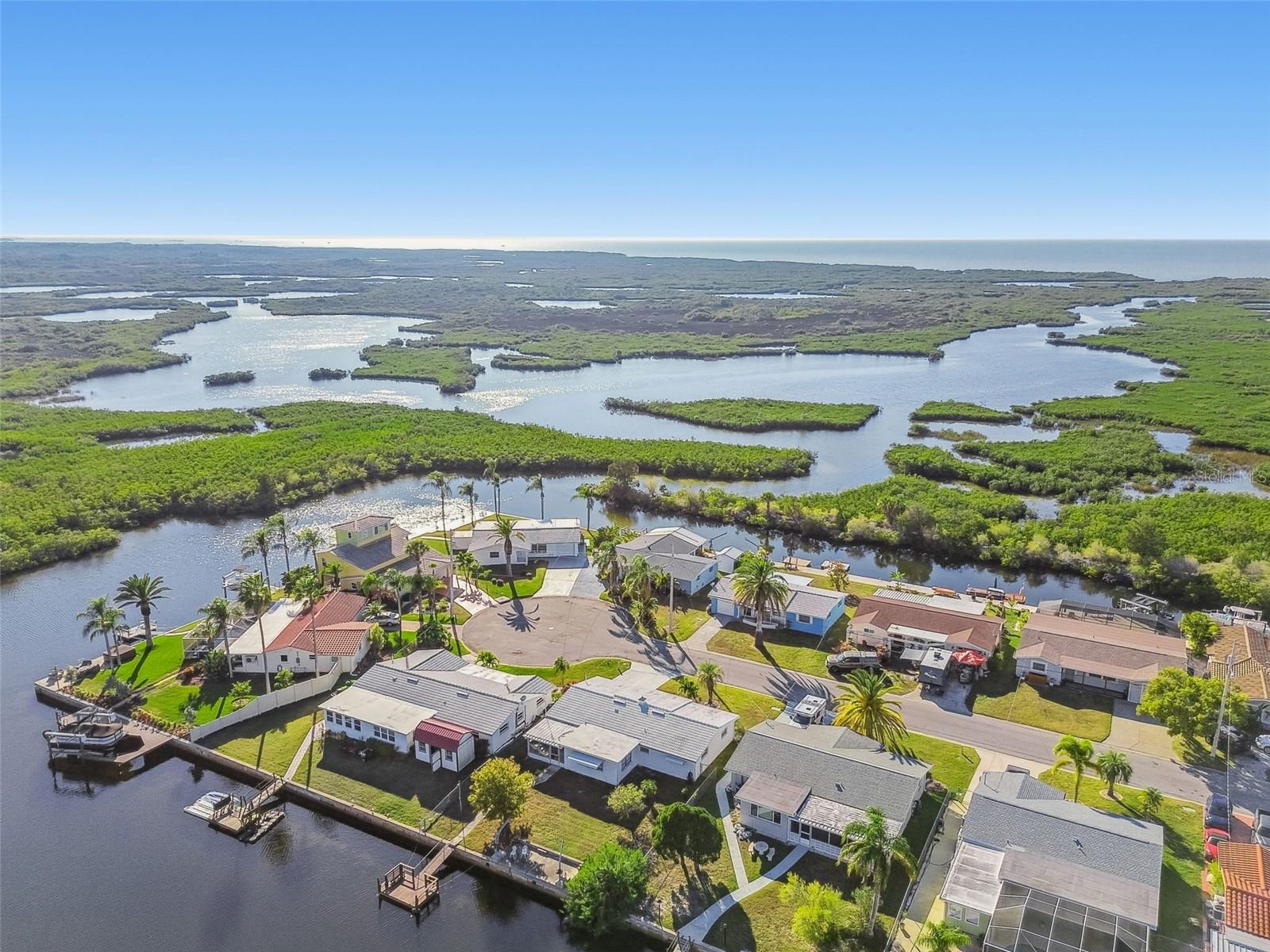 Image 60 of 100 For 12605 4th Isle