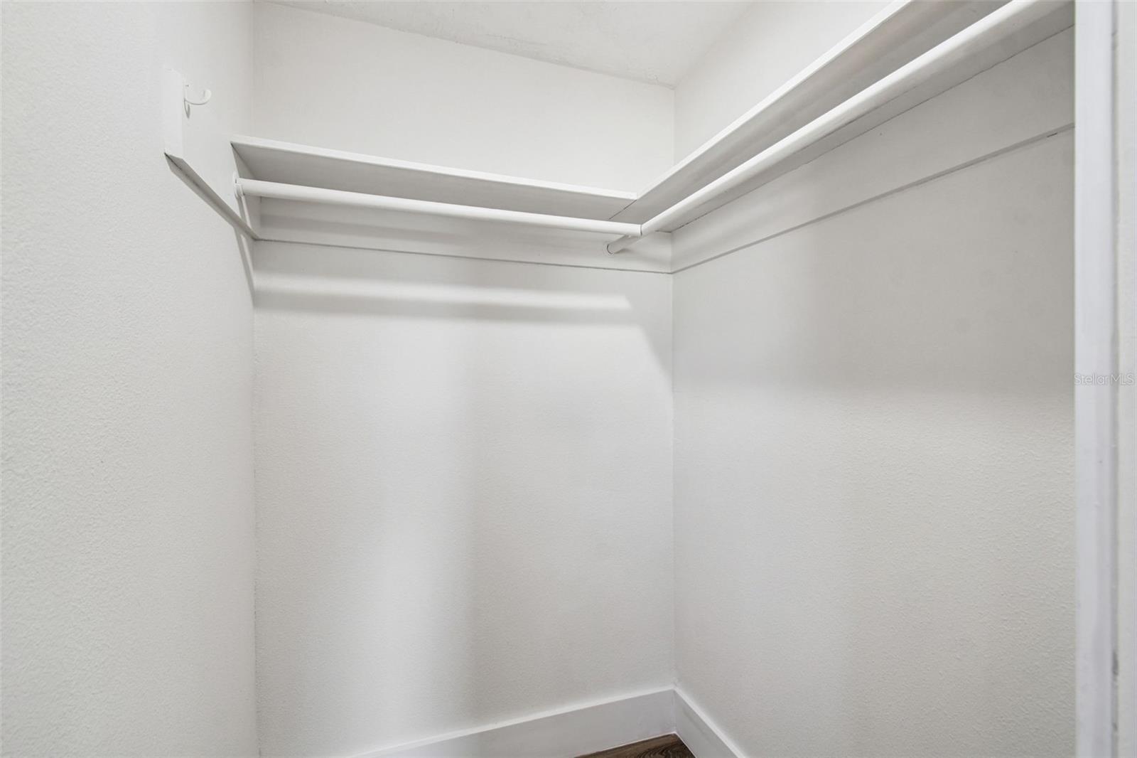 Image 75 of 100 For 12605 4th Isle