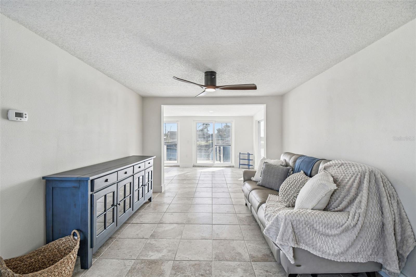 Image 90 of 100 For 12605 4th Isle