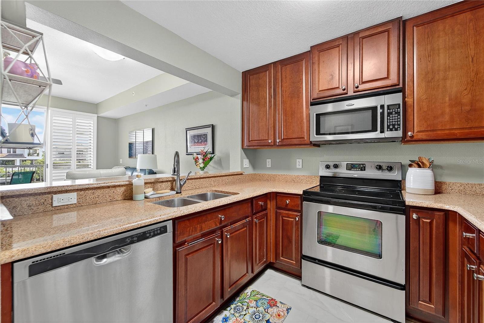 Image 17 of 62 For 559 Bahia Beach Boulevard