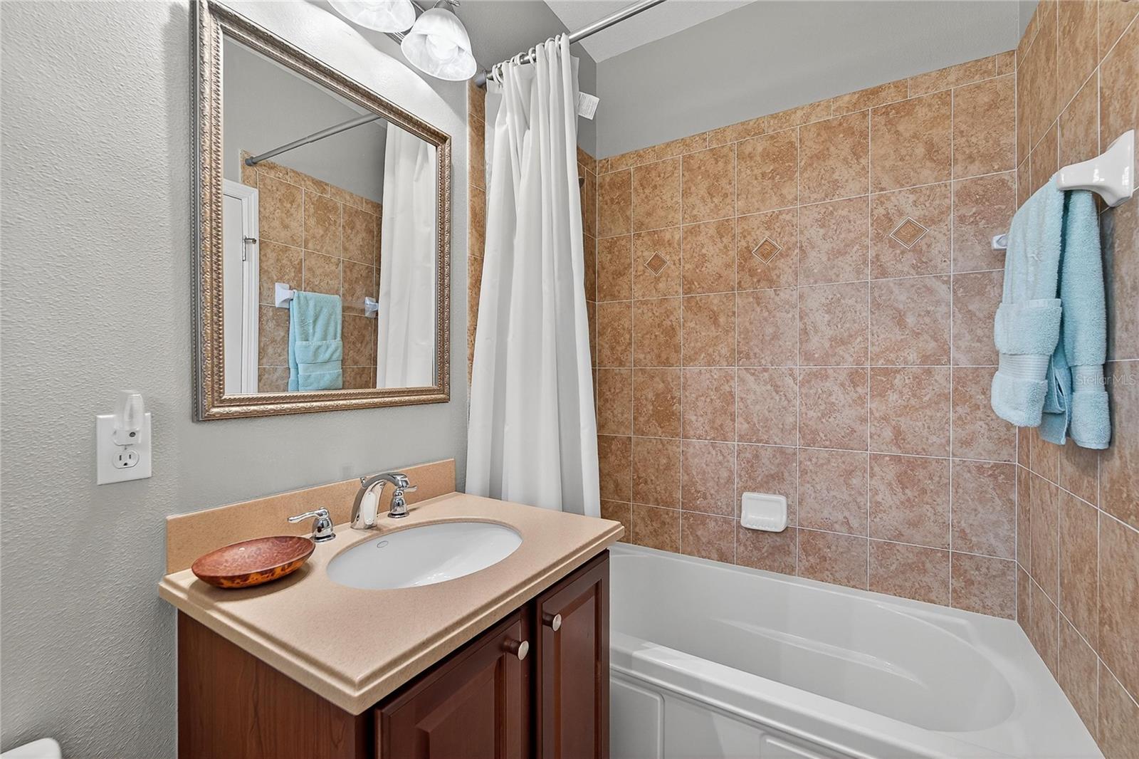 Image 38 of 62 For 559 Bahia Beach Boulevard