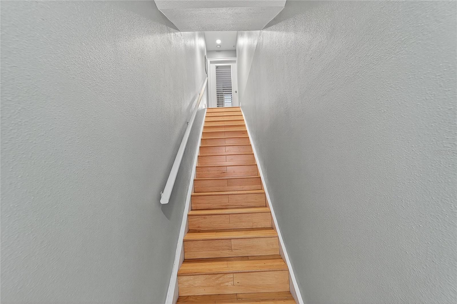 Image 8 of 62 For 559 Bahia Beach Boulevard