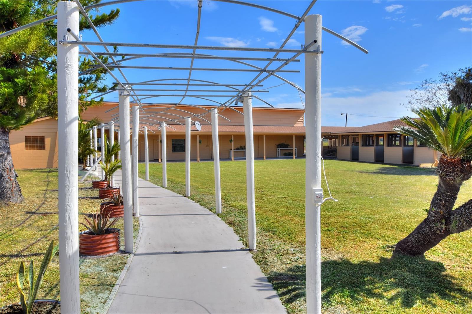 Image 11 of 100 For 6018 County Road 661a