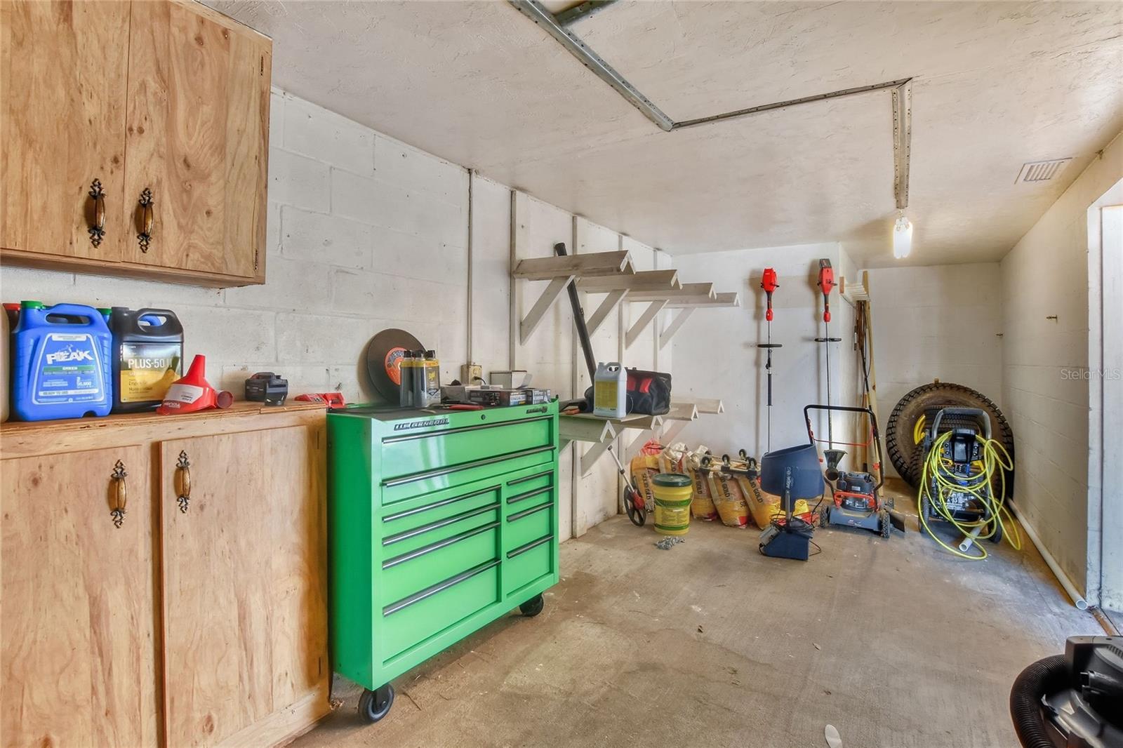 Image 18 of 100 For 6018 County Road 661a