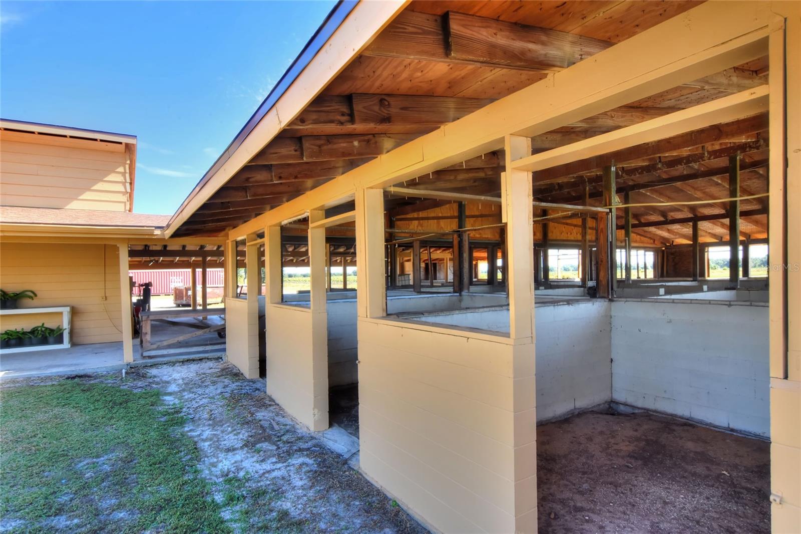 Image 20 of 100 For 6018 County Road 661a