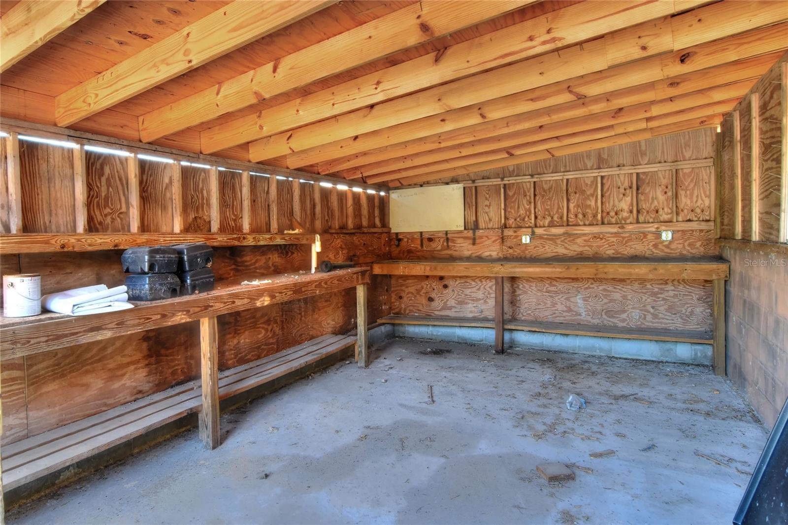 Image 24 of 100 For 6018 County Road 661a