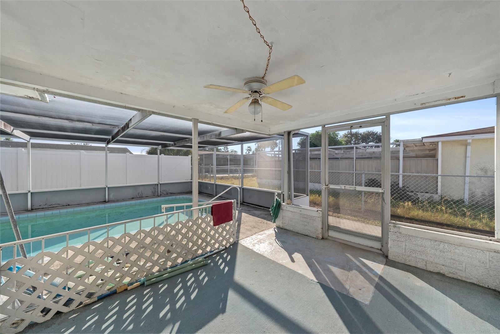 Image 20 of 27 For 1202 Normandy Boulevard