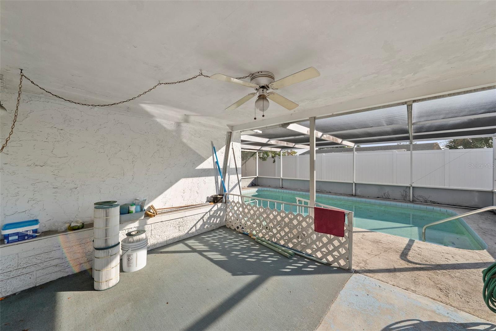 Image 21 of 27 For 1202 Normandy Boulevard