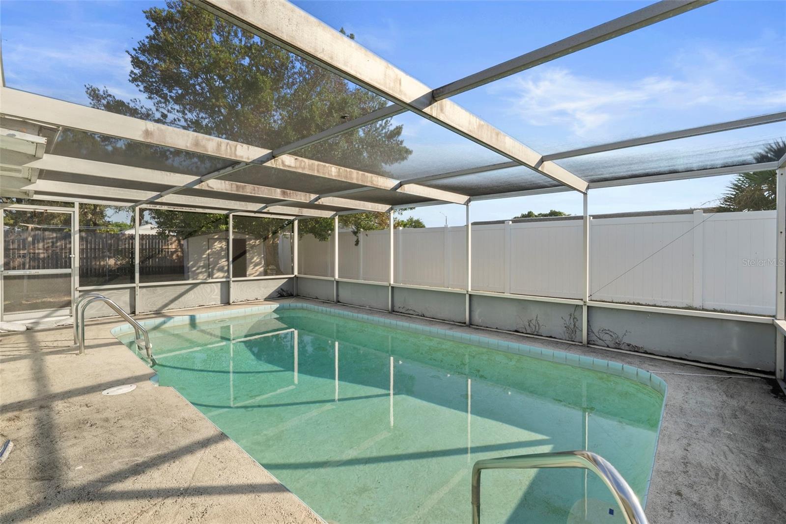 Image 22 of 27 For 1202 Normandy Boulevard