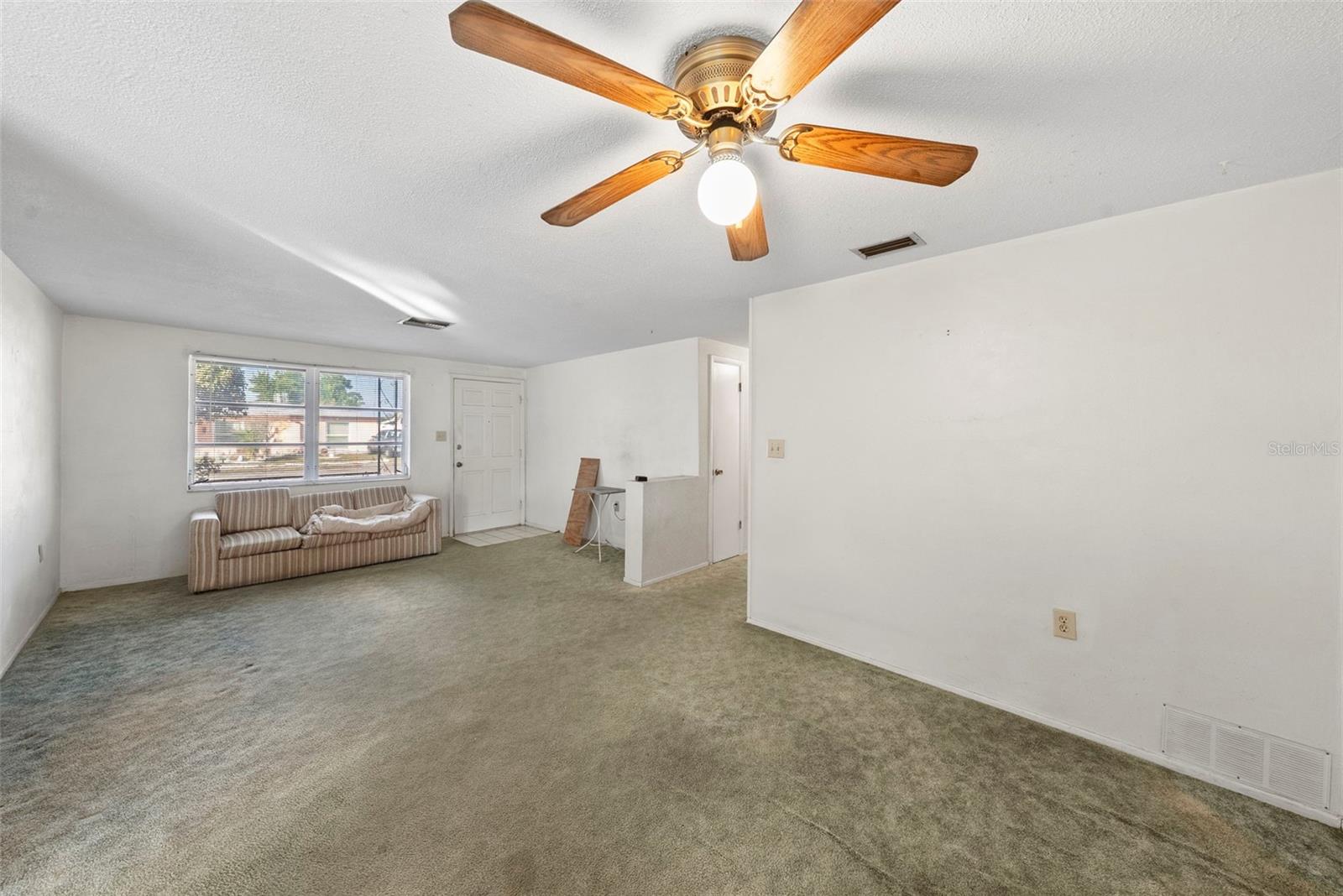 Image 6 of 27 For 1202 Normandy Boulevard