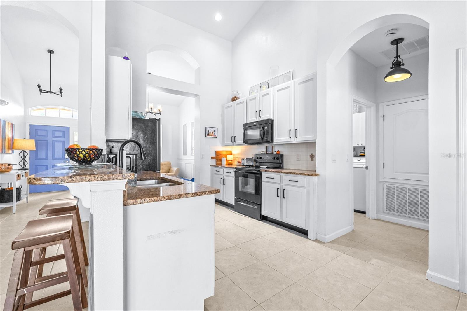 Image 16 of 67 For 4031 Oakrise Loop