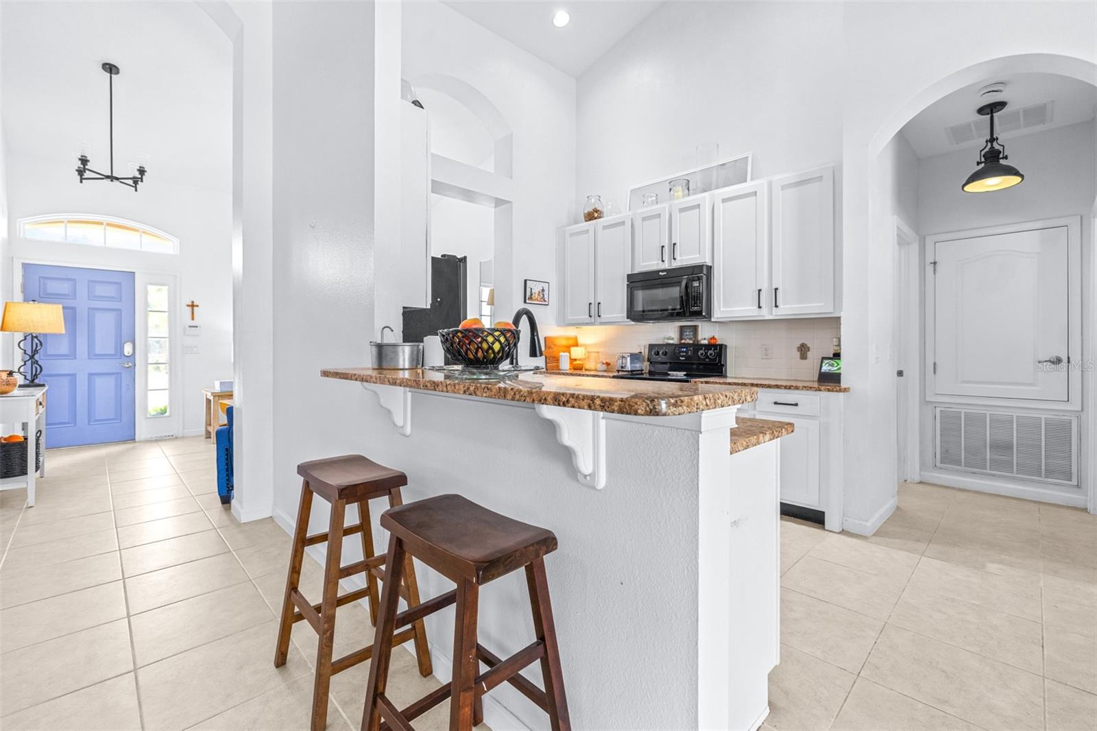 Image 17 of 67 For 4031 Oakrise Loop