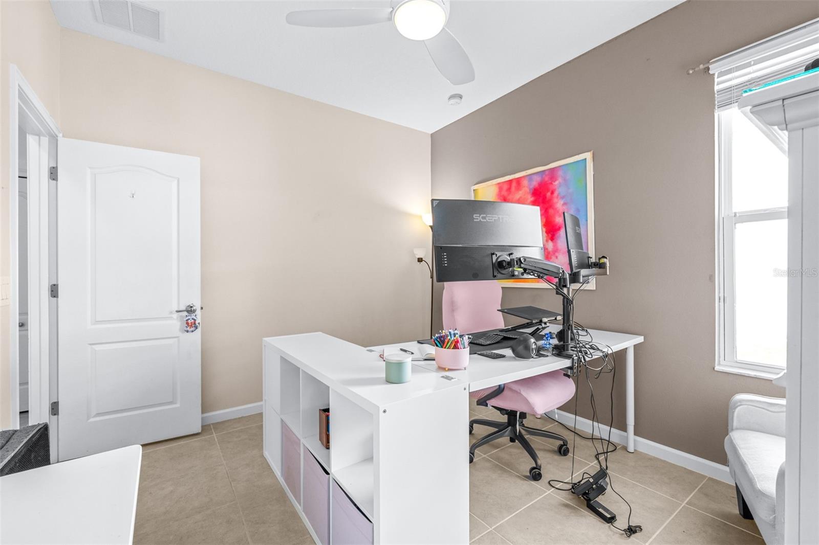 Image 26 of 67 For 4031 Oakrise Loop