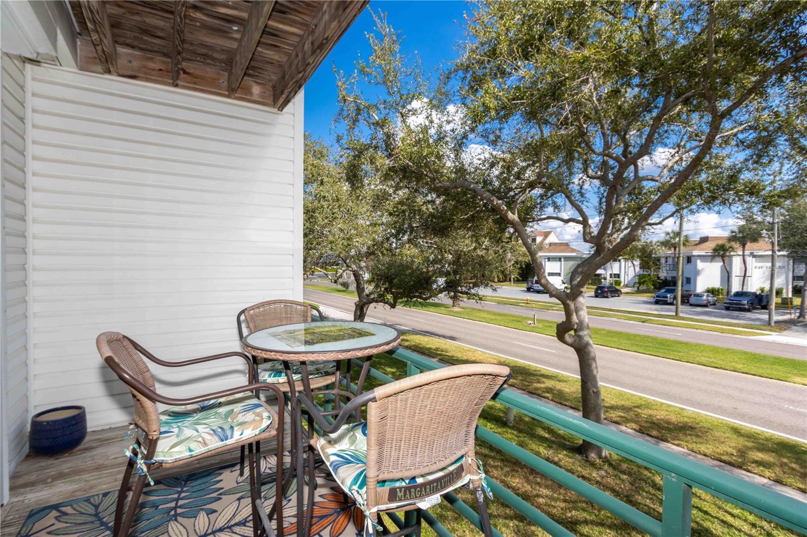 Image 18 of 50 For 320 Island Way 605