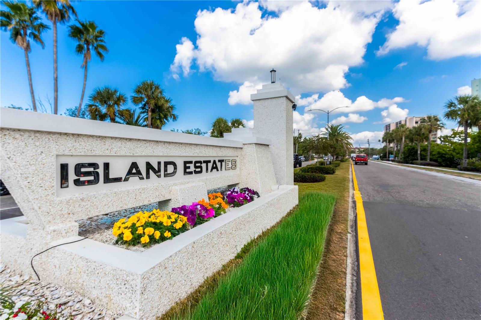 Image 50 of 50 For 320 Island Way 605