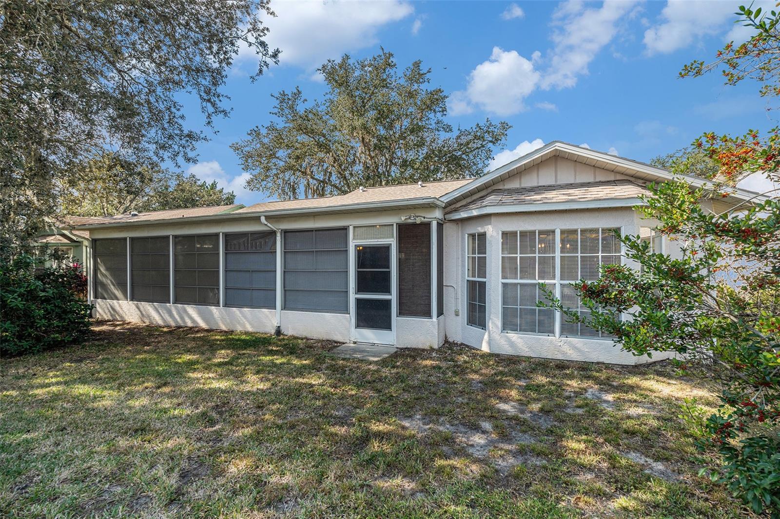 Image 28 of 37 For 4636 Portland Manor Drive