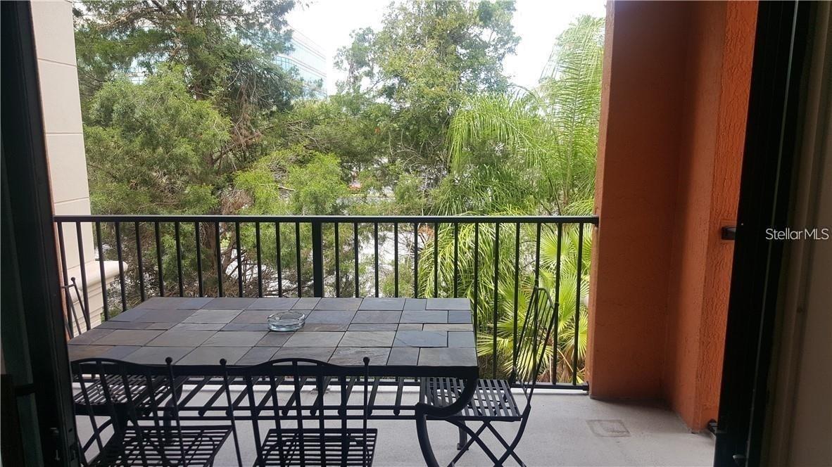 Image 15 of 22 For 2705 Via Murano  129