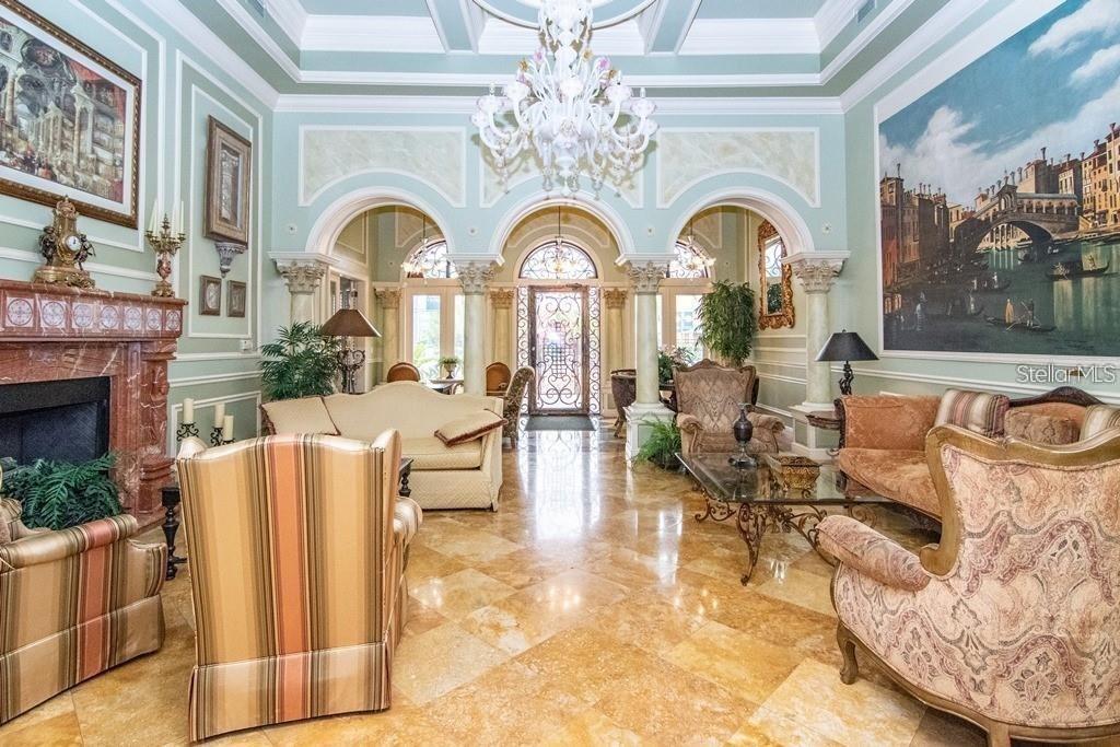 Image 16 of 22 For 2705 Via Murano  129