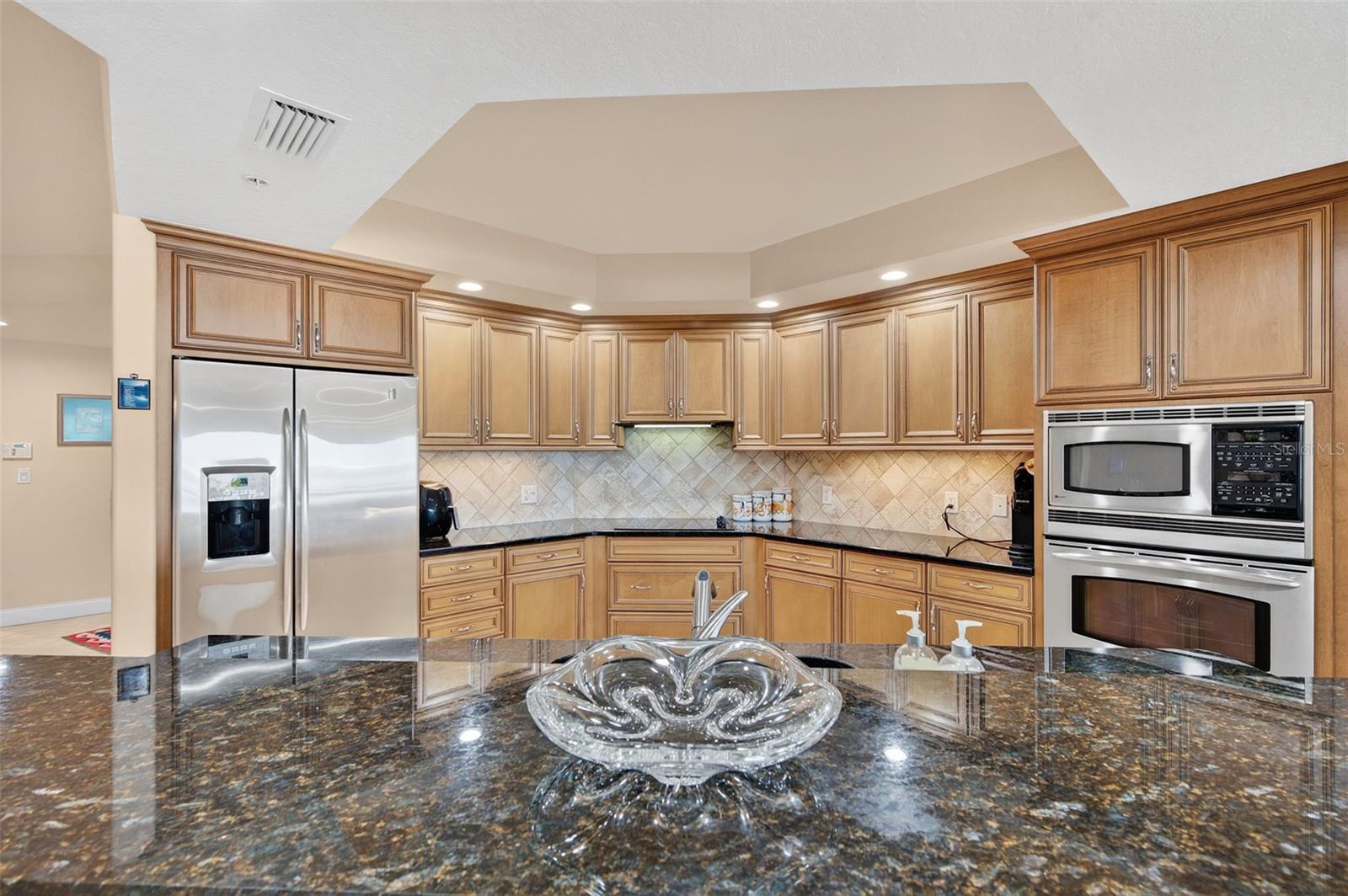 Image 17 of 82 For 5301 Gulf Boulevard E202