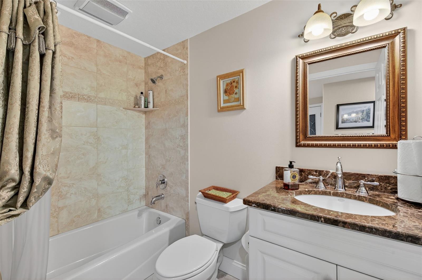 Image 46 of 82 For 5301 Gulf Boulevard E202