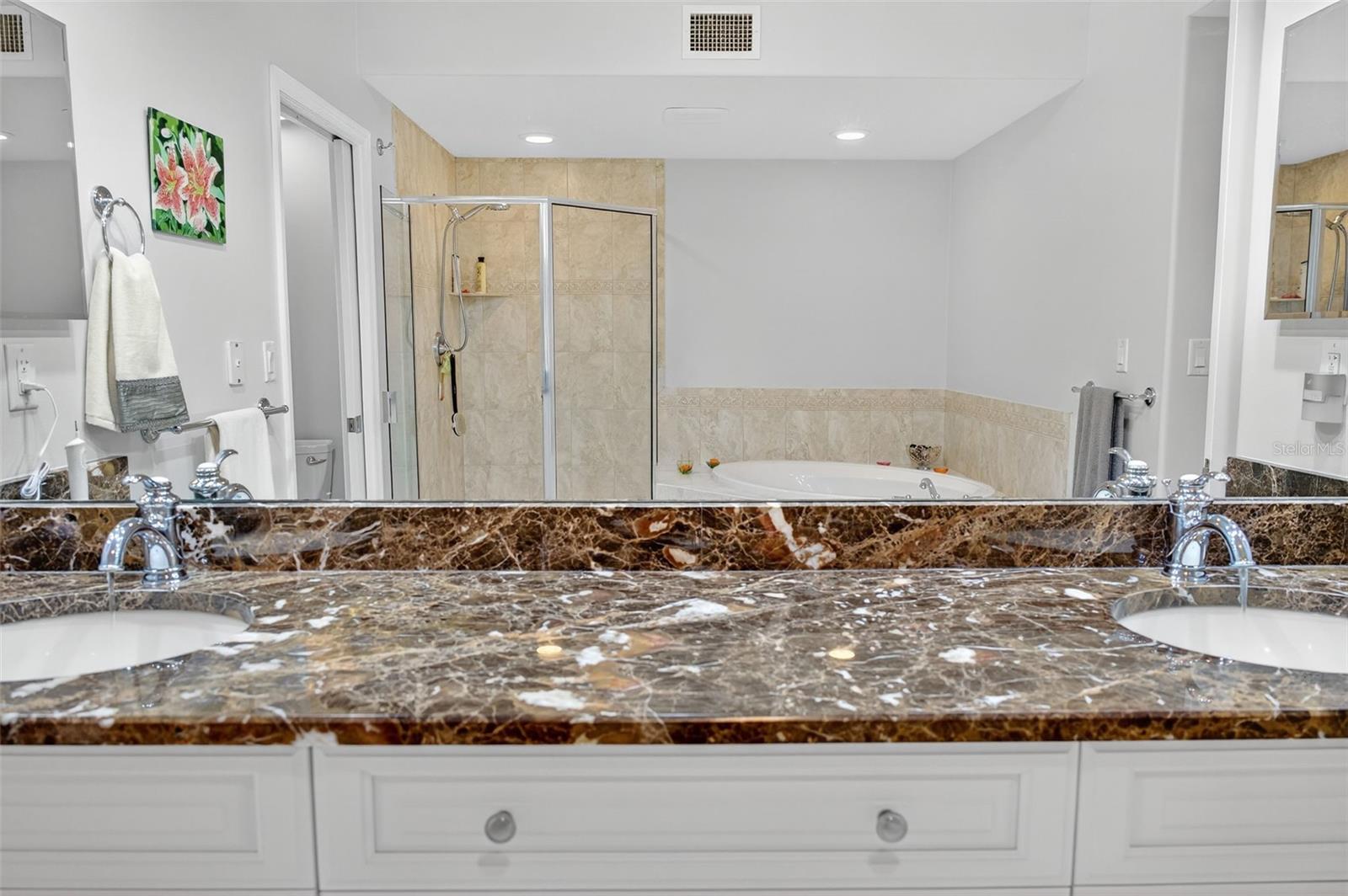 Image 60 of 82 For 5301 Gulf Boulevard E202