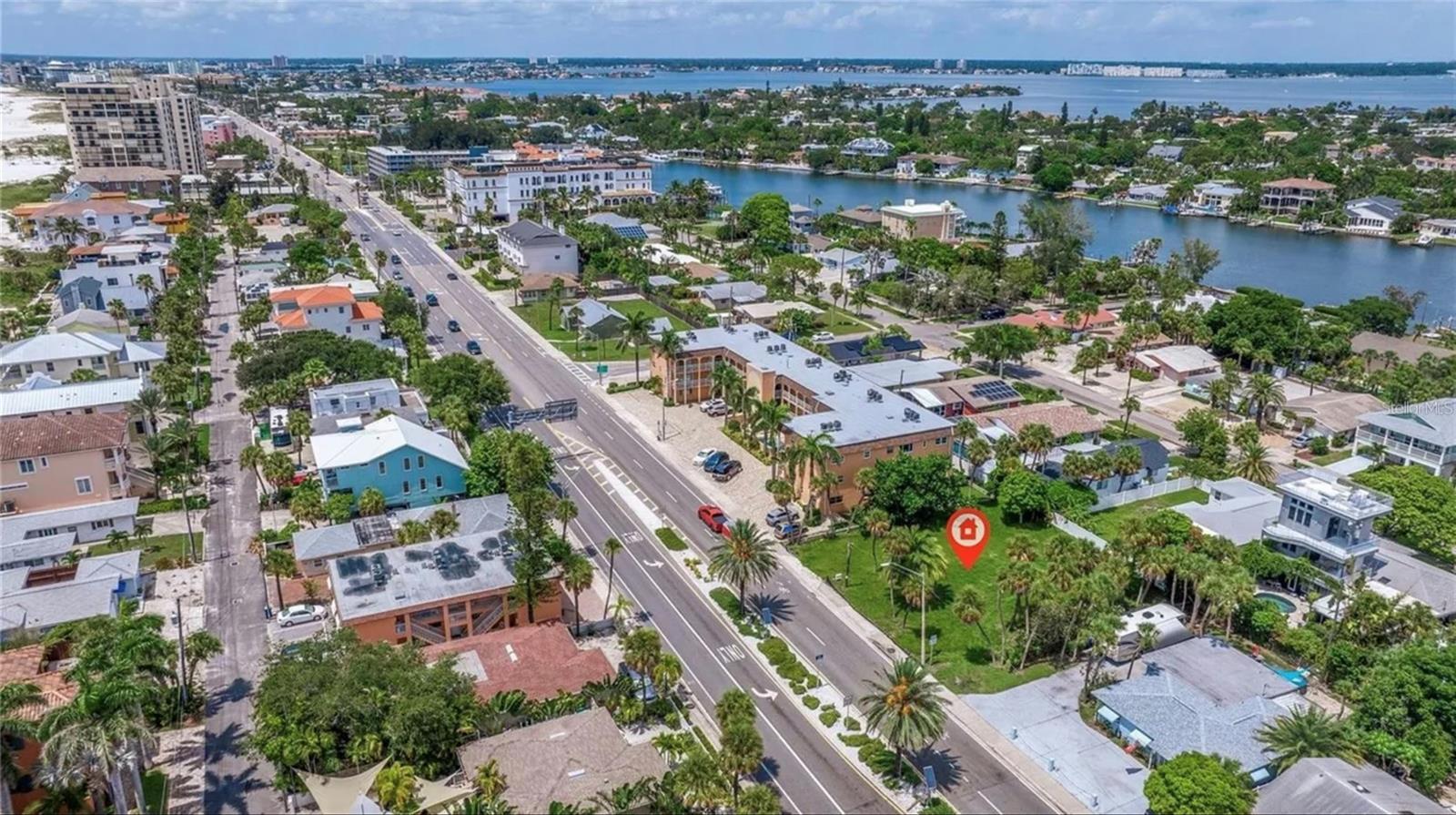 Image 11 of 21 For 3511 Gulf Boulevard