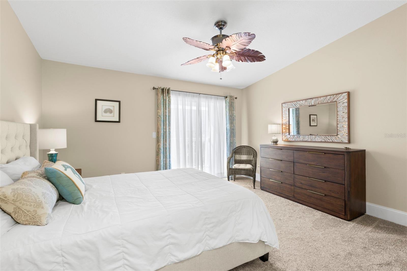 Image 18 of 48 For 391 Madeira Circle