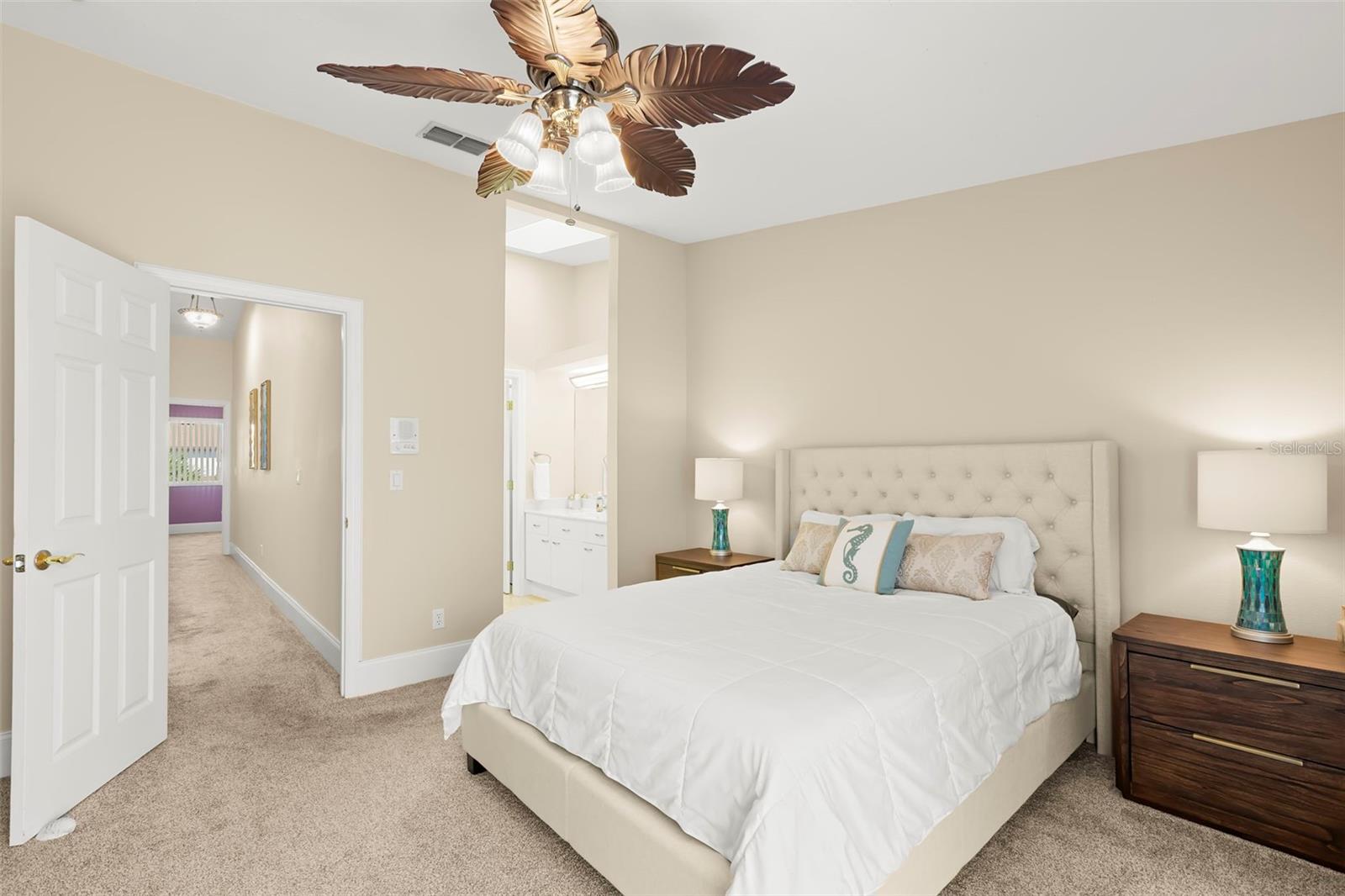 Image 20 of 48 For 391 Madeira Circle