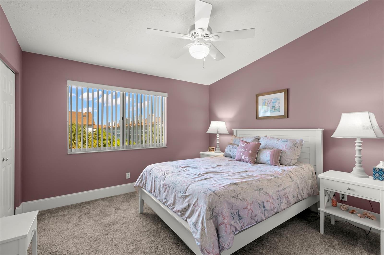 Image 22 of 48 For 391 Madeira Circle