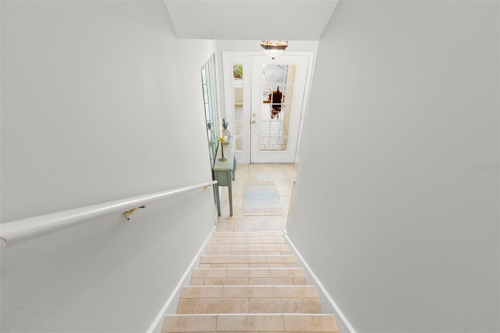 Image 27 of 48 For 391 Madeira Circle