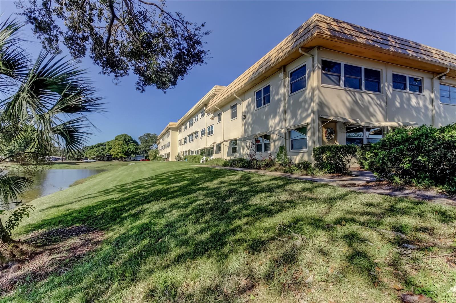 Details for 3850 13th Avenue N 105, ST PETERSBURG, FL 33713