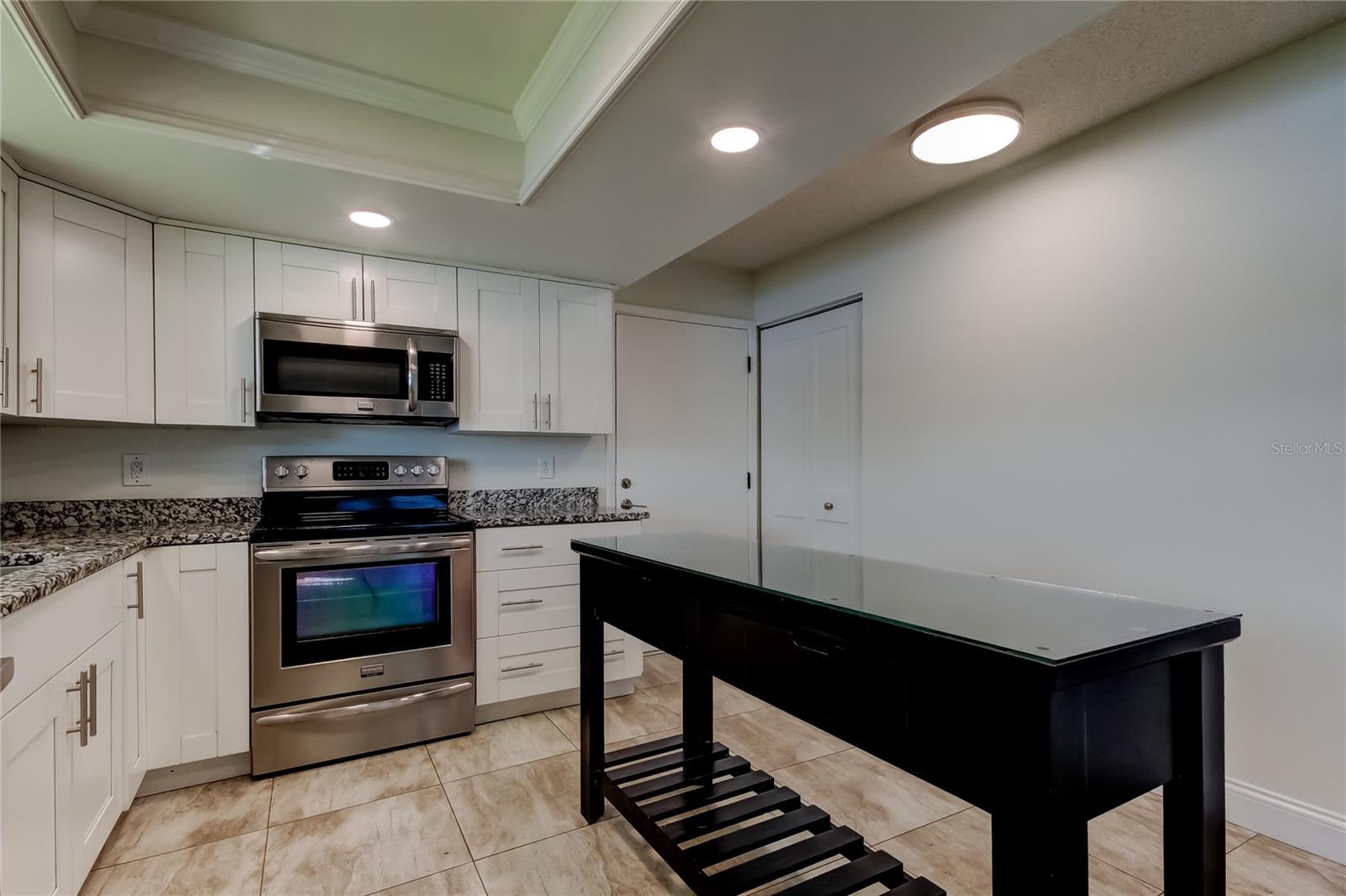 Image 17 of 53 For 3850 13th Avenue N 105