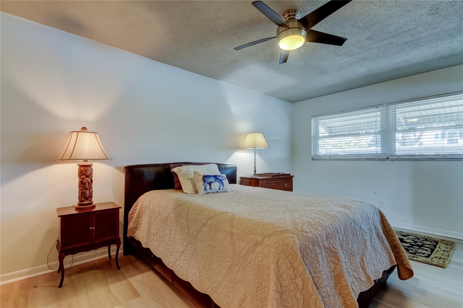 Image 28 of 53 For 3850 13th Avenue N 105