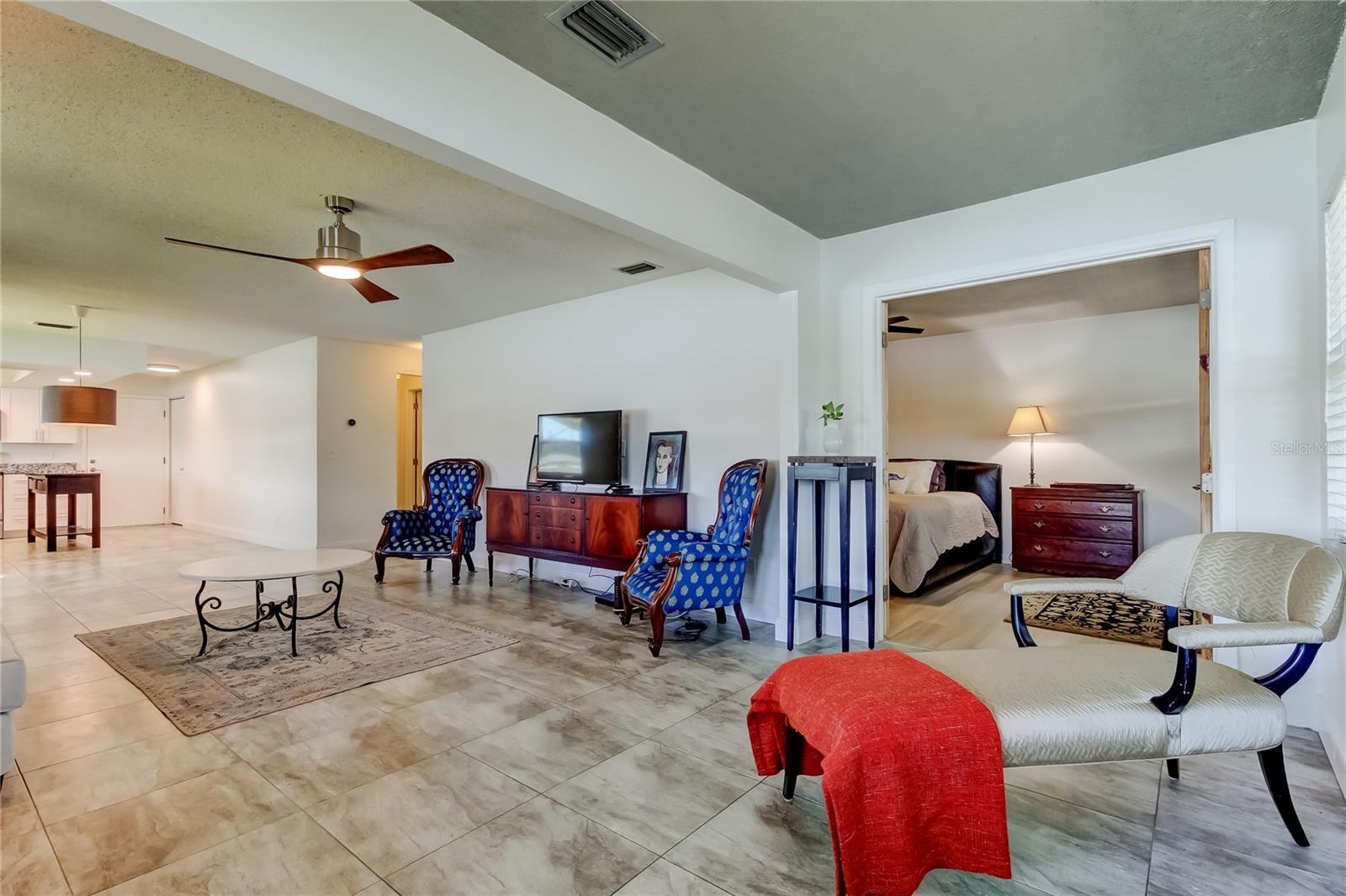 Image 9 of 53 For 3850 13th Avenue N 105