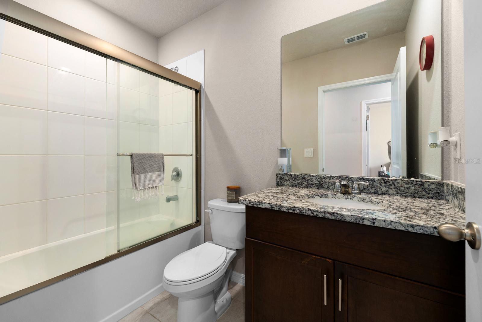 Image 18 of 29 For 3412 Bonsilva Street