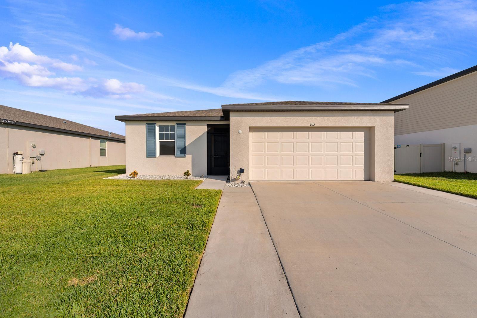 Image 2 of 29 For 3412 Bonsilva Street