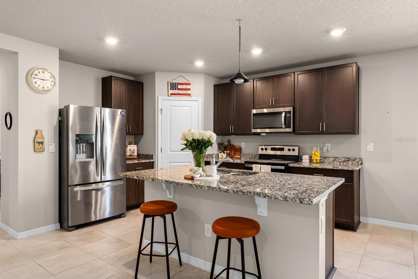 Image 7 of 29 For 3412 Bonsilva Street