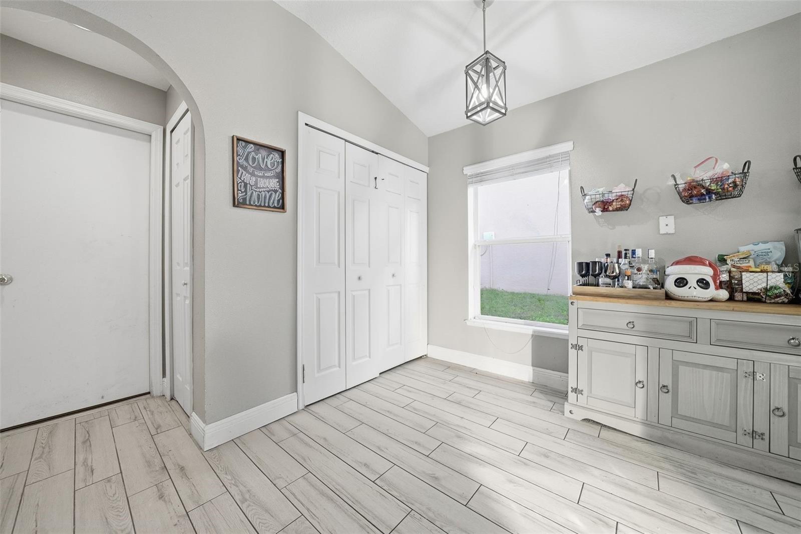 Image 17 of 40 For 3018 Patterson Groves Drive