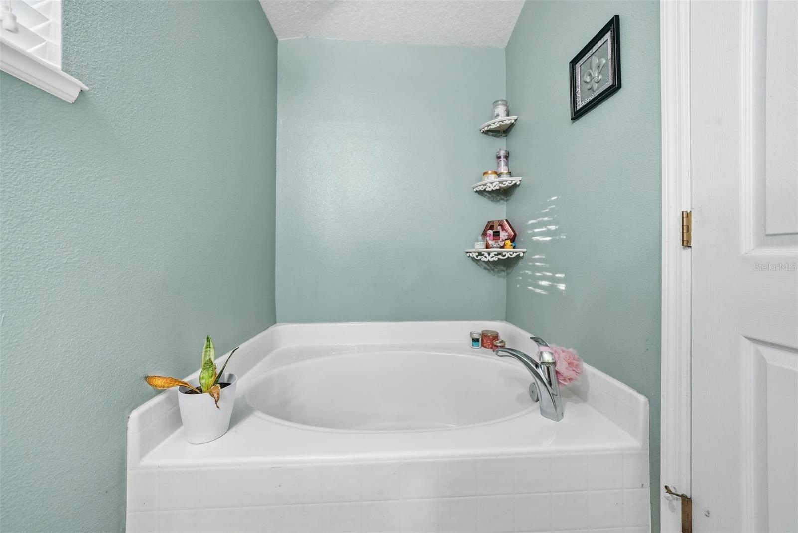 Image 27 of 40 For 3018 Patterson Groves Drive