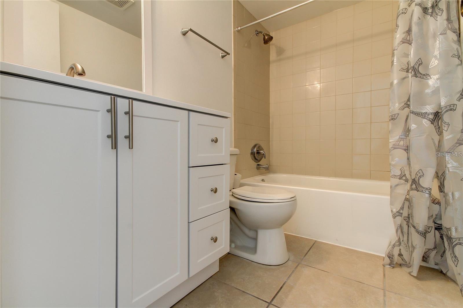 Image 21 of 39 For 355 Mcmullen Booth Road 116